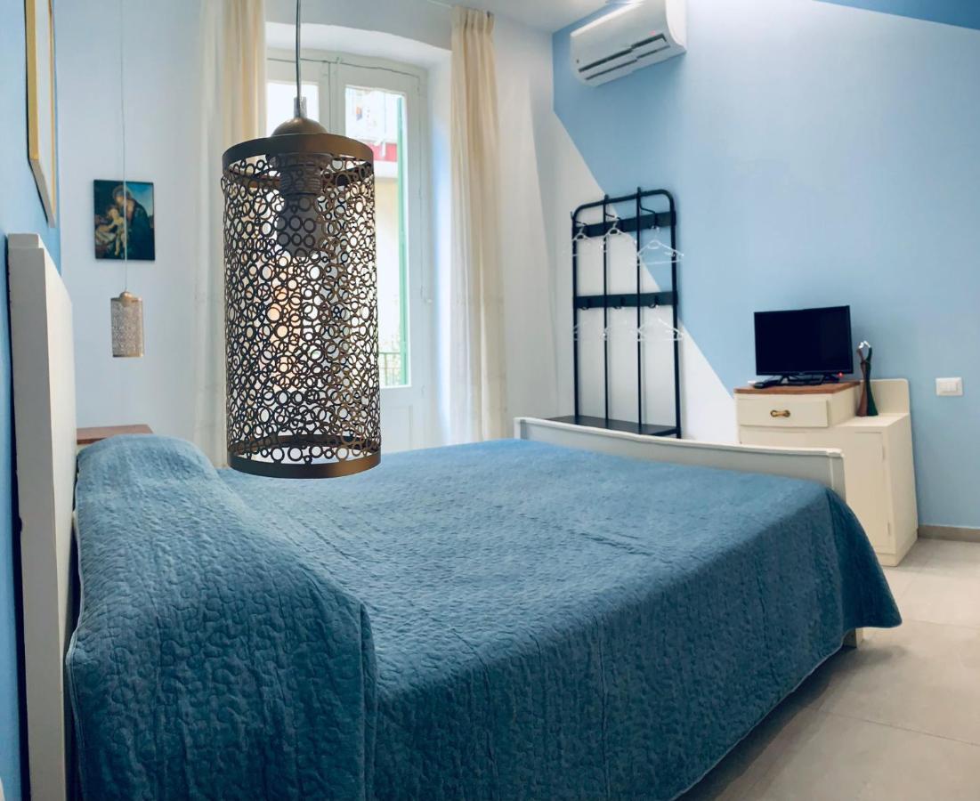 Casa Vacanze Rosa อาชิเตรซซา ภายนอก รูปภาพ